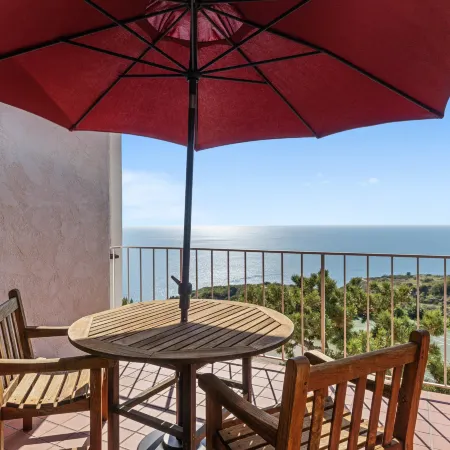 Panoramic Ocean View, 7 Bedroom Gated Villa, with Tennis Court and Swimming Pool