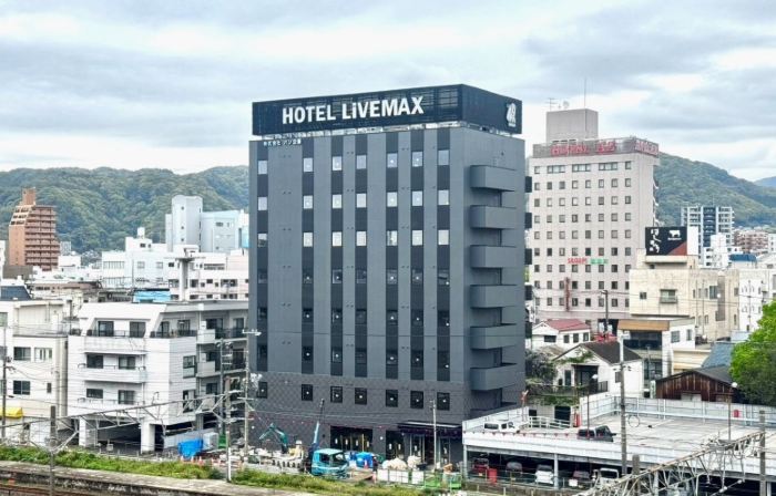 HOTEL  LiVEMAX  Tokuyama　Ekimae