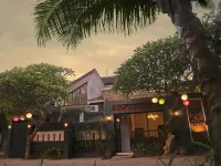 De Lungguh Homestay Hotels in Kabat