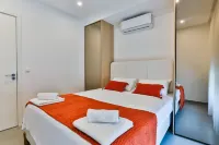 FortunaMax One-Bedroom Apartment with City View - Homestays