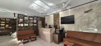 Hotel Raj Inn - 2-Star