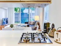 Deluxe Brighton Apt Private Garden Parking WIFI Hotel in zona Brighton Bathing Boxes South End