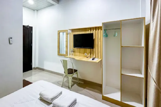 RedDoorz Plus @ Krishna Homestay Kupang