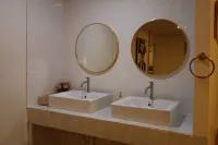 The 5ive Homestay