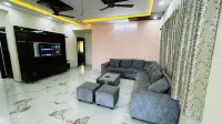 3BHK Fully Furnished In Kphb Phase 15 Hotels in 