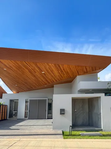 รูปภาพของเซนิธี ลักซ์ ─ วิลล่าหรูสไตล์โมเดิร์น 4 ห้องนอนในบางเทา | Warm Plus