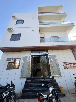 Hotel Govind Priya Dham Near Prem Mandir