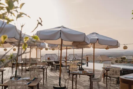 Mia Agafay Resort Отели в г. Тамелют