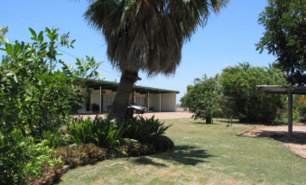 Discovery Parks - Blackwater Central Motel