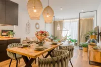 Lumina Superior 3-room apartment near Manufaktura