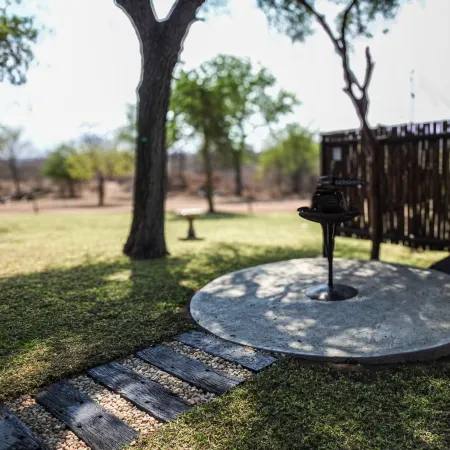 Mazuri Shamba Lodge