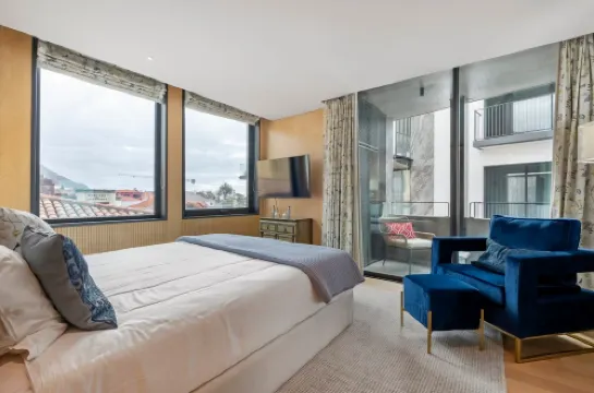 Rooftop Jacuzzi Penthouse at Savoy Insular