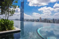 Lucentia Residence by Glowing star lalaport BBCC - Rooftop Pools