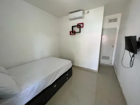 Hotel O Aero Kost Bu Lisa Syariah Near Pasar Tradisional Lawang