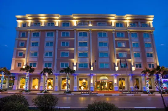Latanya Palm & Spa Airport  Hotel Hotels in 