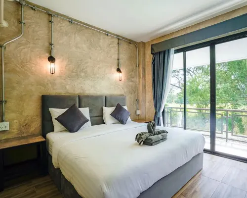 Tree House Home Stay Hotels in Uthai Thani