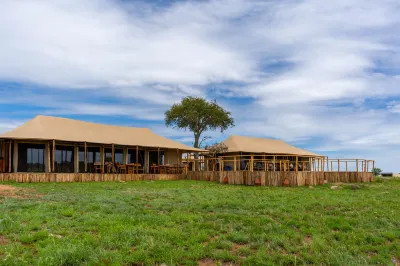 Malaika Seronera Luxury Camp Отели в г. 
