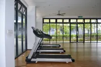 Core Soho Suite | Bathtub + Netflix | Near KLIA - palestra