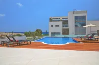Sea Pearl Seaview Villas - Oriana