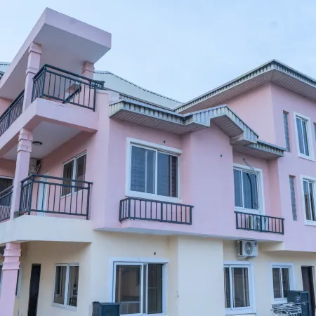 Fryburg Luxury Hotels & apartment