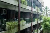 Sans Vibes Residence and Villa Cemagi Hotels in Bali