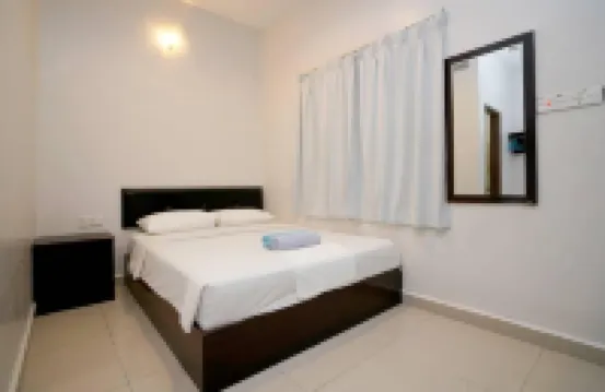 CK HOTEL, LUMUT