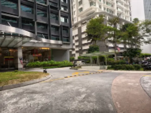 BINJAI 8 Premium KLCC By Moonlight