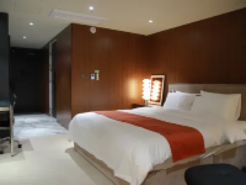 GUMI THE HYEMIL HOTEL