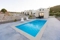 PIERRES BLANCHES WITH PRIVATE POOLS - Ocean View