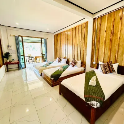 Views Backpackers Hostel Hotels near Nong Khiaw Bridge