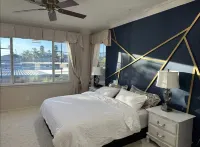 Villa near Ontario Airport - موقف سيارات
