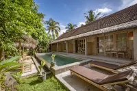 Golden Garuda Cottages at Diamond Beach Hills โรงแรมใกล้หาด Atuh Beach