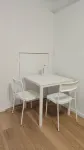 Modern Holland Park Unit with Easy City Access - جديد