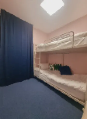 สเปซ เกสต์เฮาส์