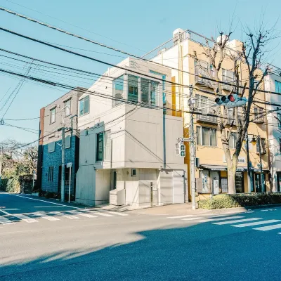 TOKYO CABIN Hotels near Seikei University