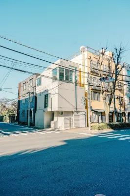 TOKYO CABIN