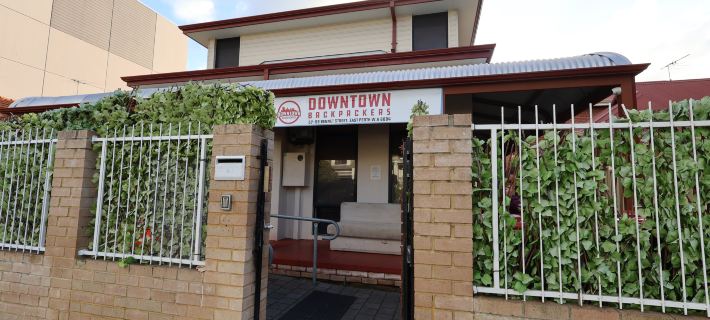 Downtown Backpackers Hostel Perth - note - Valid Passport required for check in Hotels in East Perth