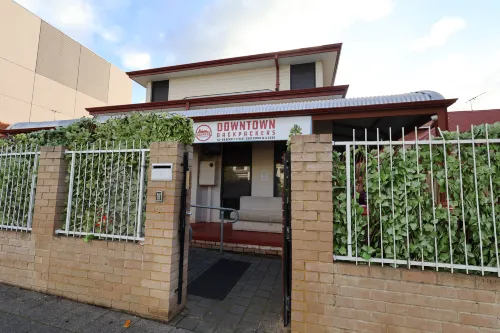 Downtown Backpackers Hostel Perth - note - Valid Passport required for check in