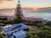 Beach Path House Hotele w: Bicheno