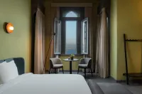 Grey l Studio Apartments Corniche Alex - Balcony