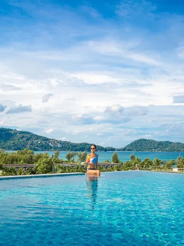 รูปภาพของห้องพักสำหรับครอบครัวริมชายหาดพร้อมสระว่ายน้ำ 2 ห้องนอน ป่าตอง ภูเก็ต