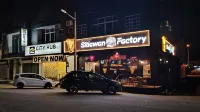 City Hub Hotel Sitiawan