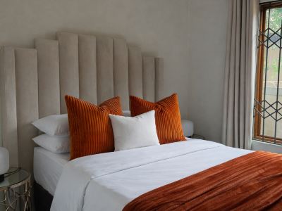 Elegant Midrand Retreat | Pool & Outdoor Dining