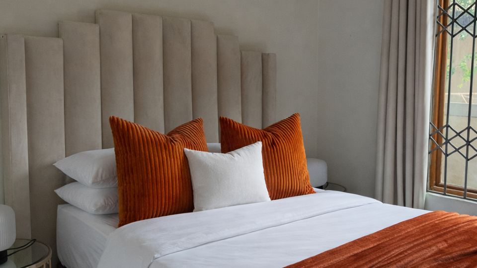 Elegant Midrand Retreat | Pool & Outdoor Dining