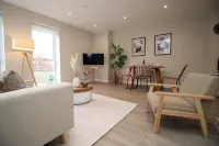 Spacious 1BR Home in Cardiff Bay!