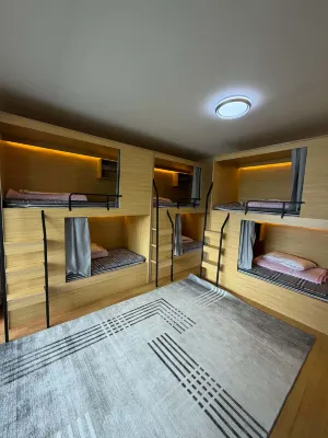 GG HOSTEL