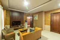 3BR Pool & Mountain View Modern Bamboo - Family Only - parking