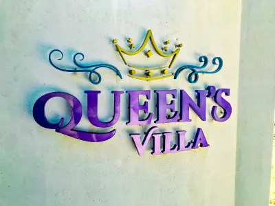 Queen's Villa