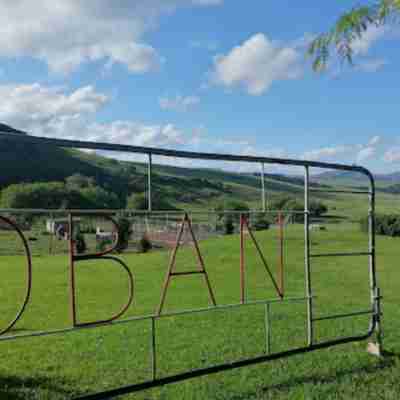 Oban Farm Stay Hotel Exterior