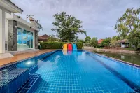 Shark House - Family Pool Villa - Villas